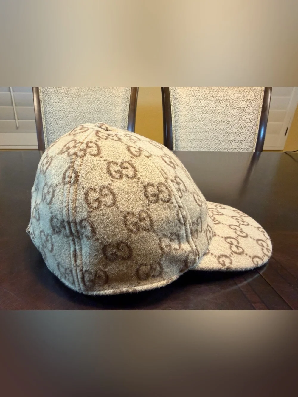New Authentic Gucci GG Supreme Logo Wool Baseball Hat Tan Size L